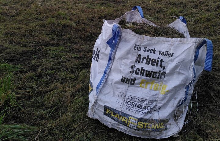 3. Parkpflegeseminar Wechselburg: Big-Sack gefüllt mit Baumschnittgut